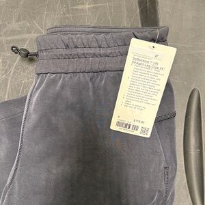 Lululemon softstreme crop